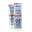 Отбеливающая Зубная Паста Dental Cosmetic White Median 120ml (серебрянная упаковка)