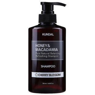 Натуральний шампунь для волосся з ароматом цвітіння вишні KUNDAL Honey & Macadamia Nature Shampoo - Cherry Blossom 500ml