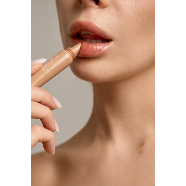 Блиск для губ LIPSS Lipper Latte Lip Gloss 8 мл, фото 3 Блиск для губ LIPSS Lipper Latte Lip Gloss 8 мл, фото 3