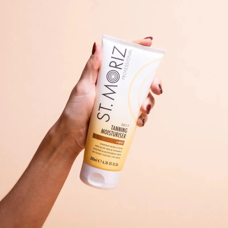 St.Moriz Professional Golden Glow Tanning Moisturiser 200 мл