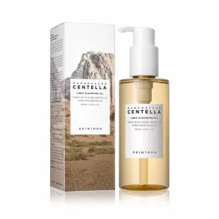 Очищувальна олія-демакіяж на рослинній основі Skin1004 Madagascar Centella Light Cleansing Oil