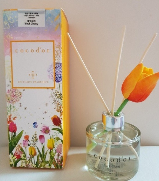 Аромадиффузор Cocodor Flower Diffuser Tulip 120ml / 6.7oz + Reed Stick 5pcs(Ivory) + Tulip Stick 1pcs 