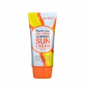 Солнцезащитный крем для жирной и проблемной дермы с экстрактом алоэ Farmstay Oil-Free Uv Defence Sun Cream SPF50+/PA+++ 70ml
