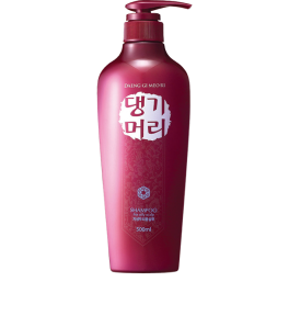 Увлажняющий шампунь для всех типов волос DAENG GI MEO RI Shampoo for All hair types 500ml